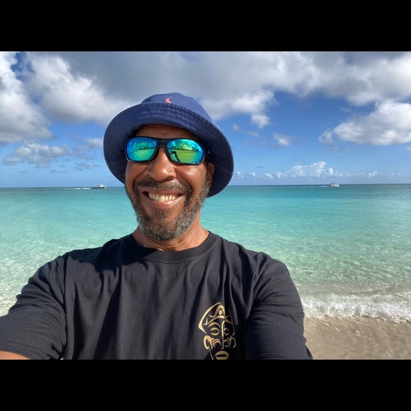 Meet your Posher, William - Picture 2 of 16